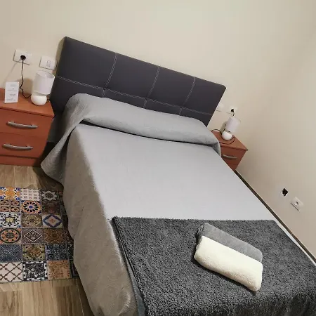 The Blue House Alloggio in famiglia