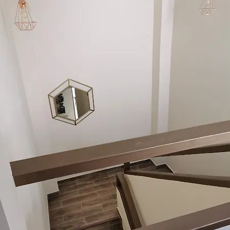 The Blue House منزل للإقامة